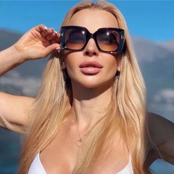 Tom Ford Jacquetta FT0921 48G Square Sunglasses - Brown - Picture 3 of 9